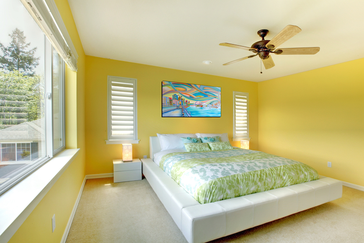 Yellow Bedroom that is romantic